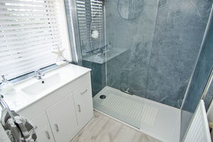 Photo 10- click for photo gallery